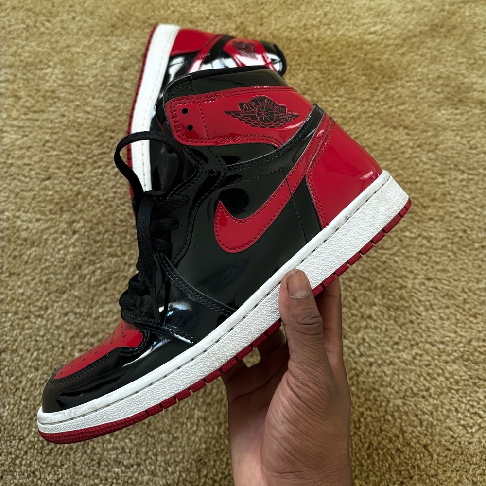 Jordan 1 bred patent leather size 9.5